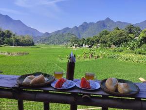 Meadow Mai Chau Homestay
