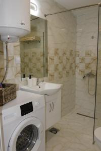 NN Apartment 4