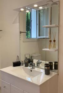 B&B / Chambres d'hotes Au Coeur des Acacias : photos des chambres