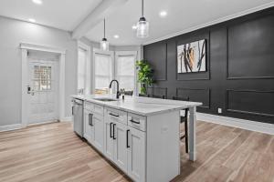 Beautiful Green-Door Brownstone