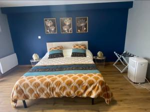 B&B / Chambres d'hotes Chez Marie et Angel : Chambre Double avec Salle de Bains Privative