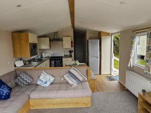 Dog Friendly 8 Berth Static Caravan Newquay