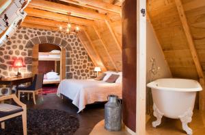 Hotels Le Bailliage Hotel & Spa : photos des chambres