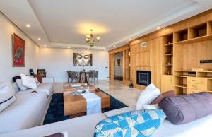 Appartment De Lux a California in Bali Luxury Residence