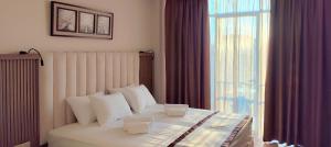 Hotel Red Tower