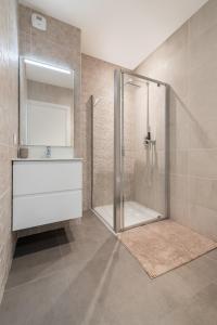 Appartements L-ensoleille Superbe studio avec garage : photos des chambres