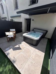 La suite secrète et son spa abrité - Ubytování bez kategorie ve městě Nancy