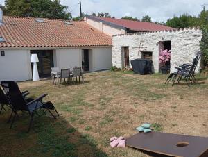 Gite maison Simon 30 Puy du Fo climatisé