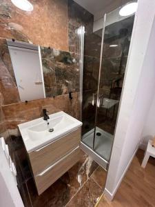 Appartements La terrasse abritee et son spa : photos des chambres