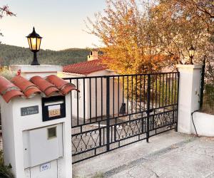 Villas Charming Provence Villa La Passe Luxurious Pool Retreat Near Claviers : photos des chambres