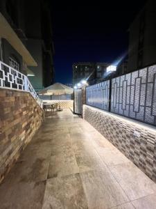 شقة مفروشة أرضي بجاردن- كومباوند جاردينيا سيتي