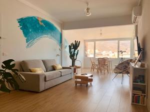 Ático con Terraza, Vistas Panorámicas y Parking