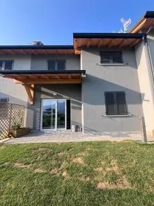 Case vacanza Colombaio a 10 min dal lago di Como - Delebio