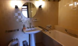 B&B / Chambres d'hotes Les Vagabonds du Mont : Chambre Lit King-Size - Vue sur Montagne