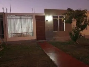 Casa cerca a Laguna de Huacachina Ica - PERÚ - 伊察