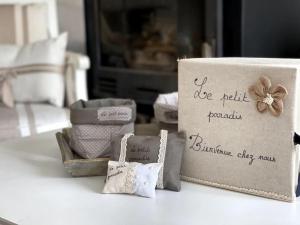 Villas Le petit paradis au coeur du Luberon : photos des chambres