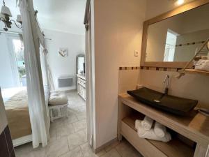 Villas Le petit paradis au coeur du Luberon : photos des chambres