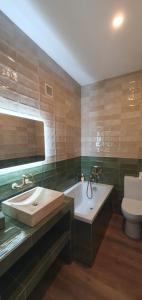 Appartements Gite chateau d'Espalungue, piscine et SPA : photos des chambres
