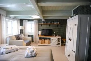 Hotel Bouda Helena - Черні Дул