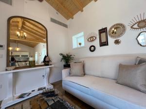 Eido de Bairros - Casa Cantinho da Touça