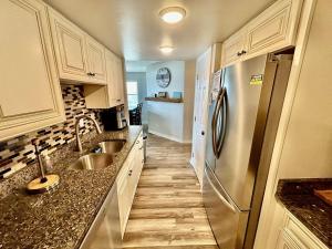 Cape Coddages I 103 Condo