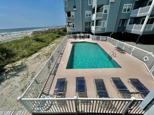 Cape Coddages I 103 Condo