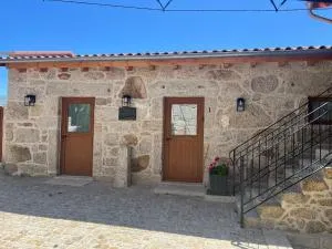 Eido de Bairros - Casa Cantinho da Touça - Cidadelhe