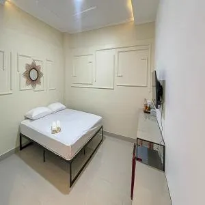 JM Tuparev Mitra RedDoorz - Cinangka