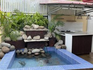 Davao Rental- Villa Conchita Residential 3Bedroom 2 Bathroom, Gazebo with Jacuzi