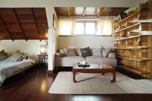 Phòng Giường Đôi/2 Giường Đơn Nhìn Ra Núi (Double or Twin Room with Mountain View)