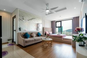 Moon Homestay Hạ Long Bay