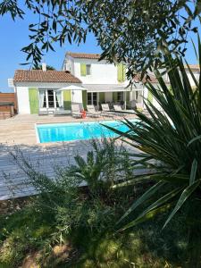 Villas Le pin maritime : photos des chambres