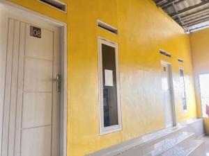 RedDoorz at Kay Residence Waydadi Lampung