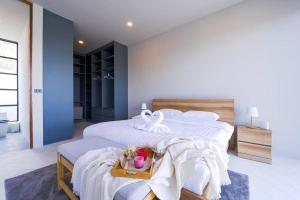 Luxury Large 3 Bedroom Pool Villa! - KH-C5