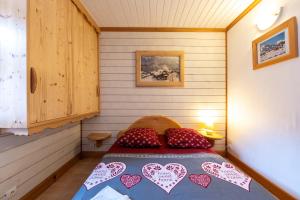 Chalets Chalet De Charme a la Montagne : photos des chambres