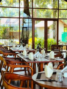 Sterling Lontano Waterfront Wayanad