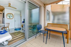 Appartements Appartement front de mer - Terrasse : photos des chambres