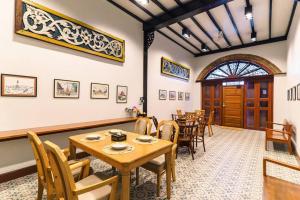 SOLO - Fong Lee CC Lampang Walking Street