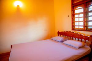 7 Waves Hotel