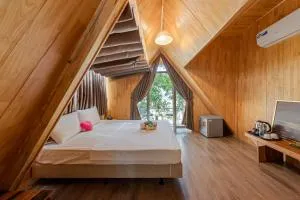 Nhà Ven Hồ Đồng Đò, Minh Trí, Sóc Sơn, Hà Nội - Xóm Giap