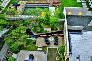 Wuzhen Residence B&B