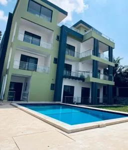 Novella Apartments - Karagari