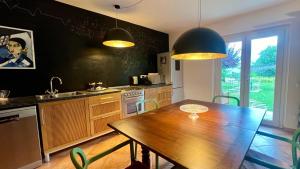 Casa Mia - Villa with Jacuzzi & Lake View