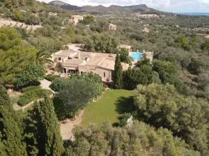 Finca Casa Rubi with Pool and ocean view - Son Carrió