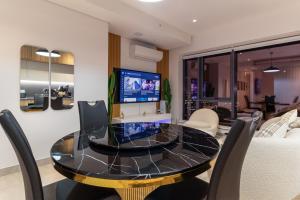 2406 The Rubik , Heavenly Heights