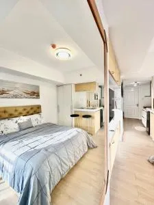 Azure North Staycations - Modern Bali - 圣费尔南多