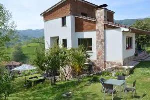 Casa con vistas en Borines - Borines