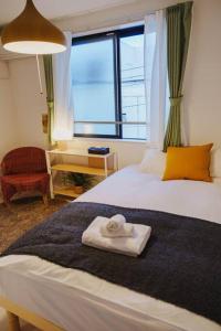 QH303, Newly renovated hotel, direct access to Ueno, Asakusa, Disneyland, Airport