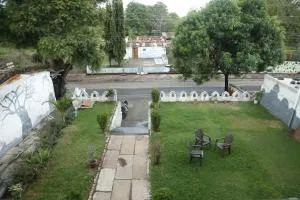 Mandu Sarai mandu - Maheshwar