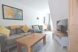 Tarvin House - Christleton